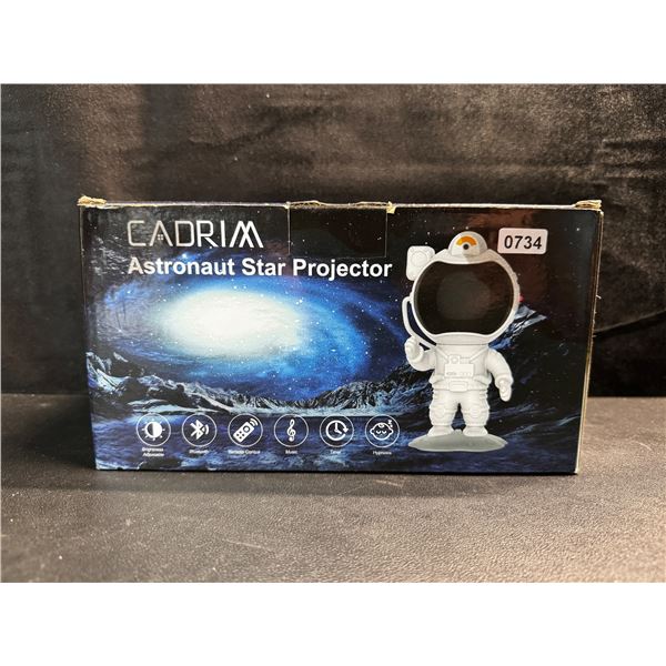 1 Astronaut Star Projector Lamp with Remote - New