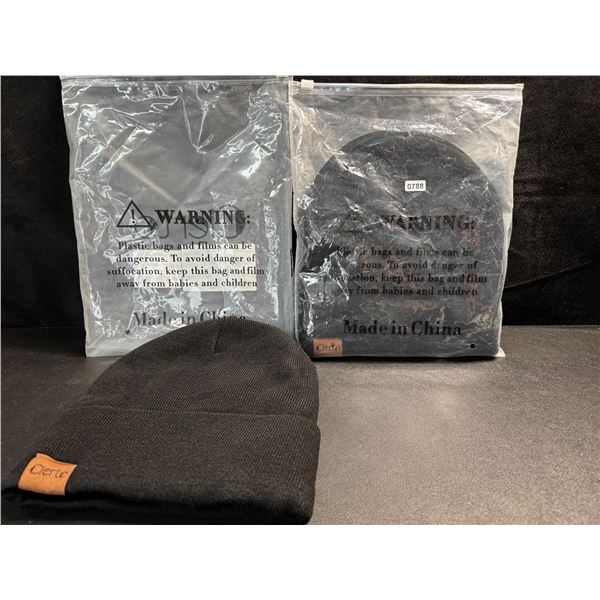 2 Unisex Cierto Everyday Toques - New