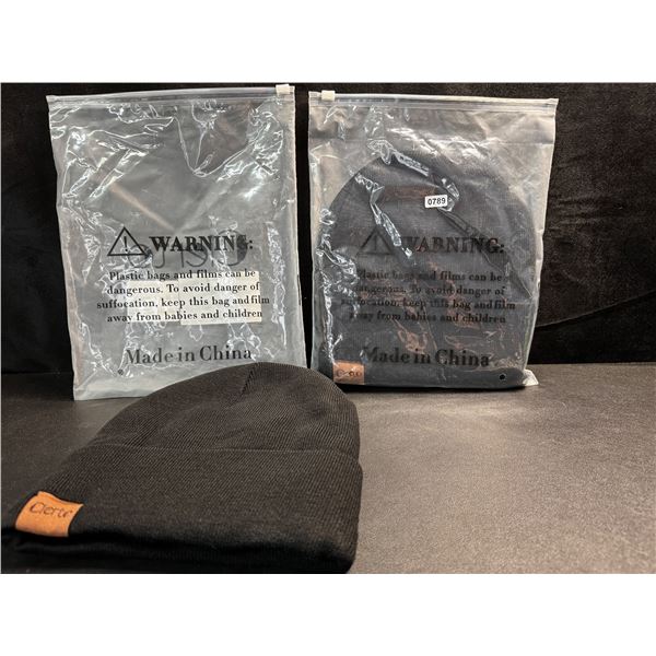 2 Unisex Cierto Everyday Toques - New