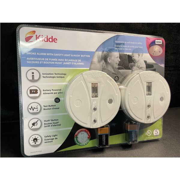 Kidde 2-Pack of Smoke Alarms with Safety Light & Hush Button - New