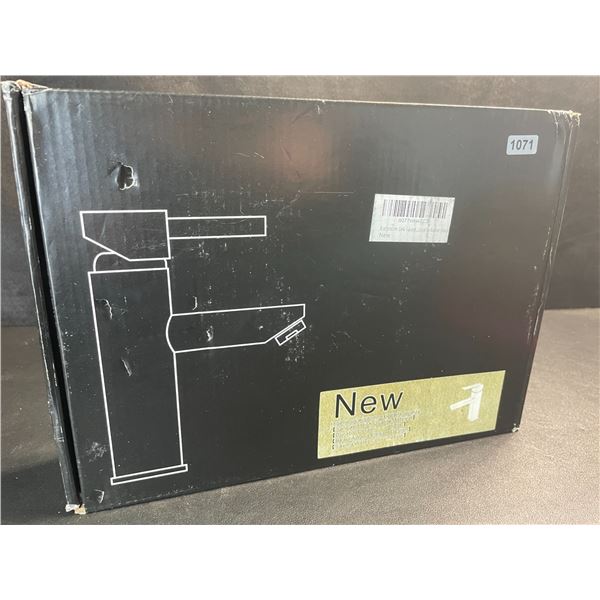 1 Bathroom Sink Faucet Set - Matte Black - New in Box