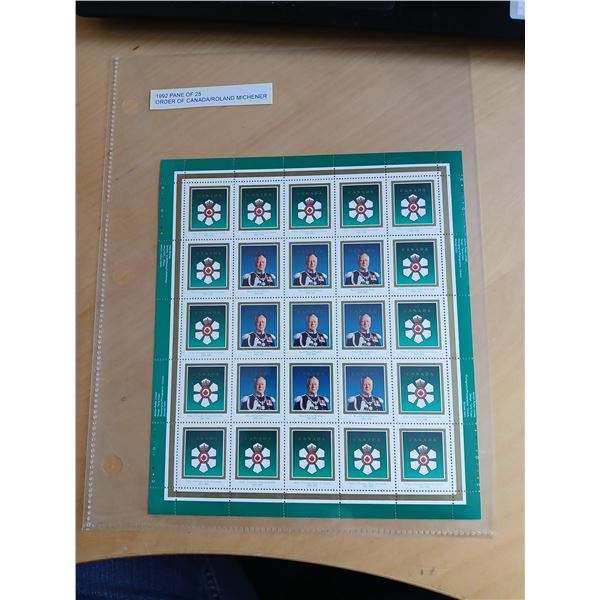 1992 Roland Michener Pane of 25