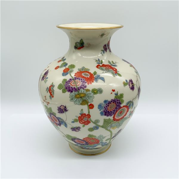 Thomas Ivory Bavaria Vase, Floral Design