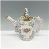 Image 1 : Dresden Porcelain Watering Can with Applied Flowers