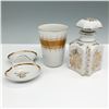 Image 2 : Decorative Floral Gilt Porcelain Vanity Set