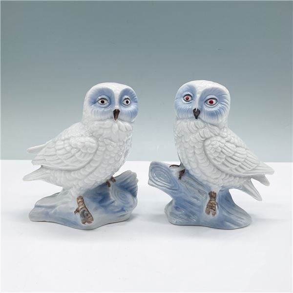 2pc Japanese KPM Snowy Owl Figurines
