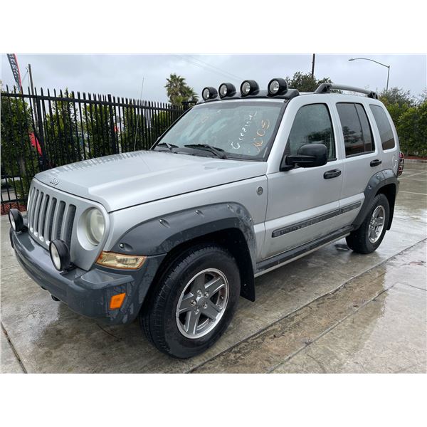 JEEP LIBERTY 2005 O/S T-DON
