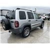 Image 3 : JEEP LIBERTY 2005 O/S T-DON