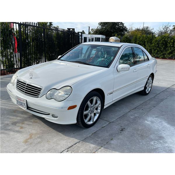 MERZ C230K 2003 APP-DUP-T DON SMOG