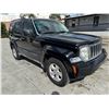 Image 2 : JEEP LIBERTY 2011 T-DONATION