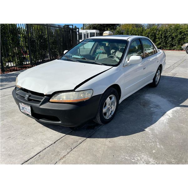 HOND ACCORD 2000 T-DONATION