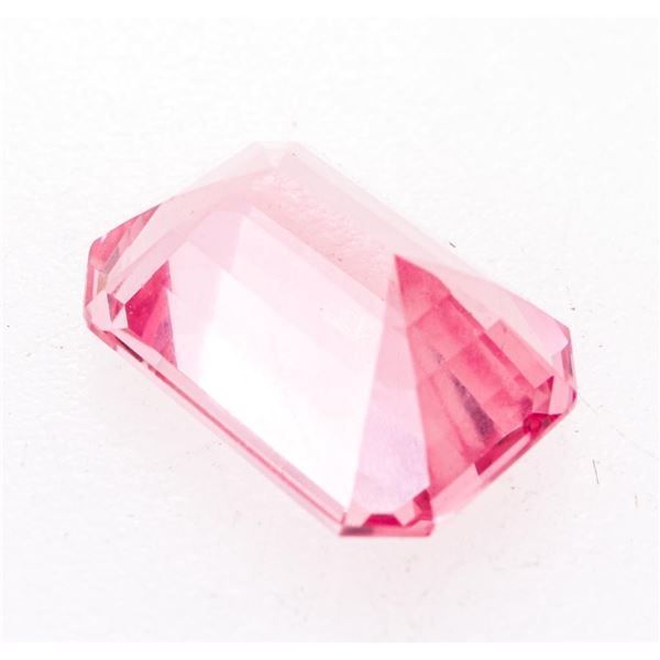 Loose Gemstone - LAB GROWN Vivid Pink Saphire, 3.27ct. Octogal Brilliant - Certificate