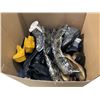 Image 2 : Stylish Shoe Box Lot - Heels, Boots, Flats, and More in Vibrant Colors