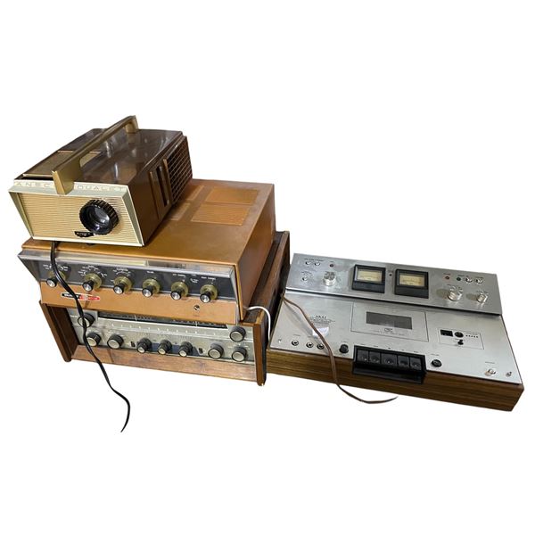 4 Pce of Vintage Radios & Vintage Cassette Deck