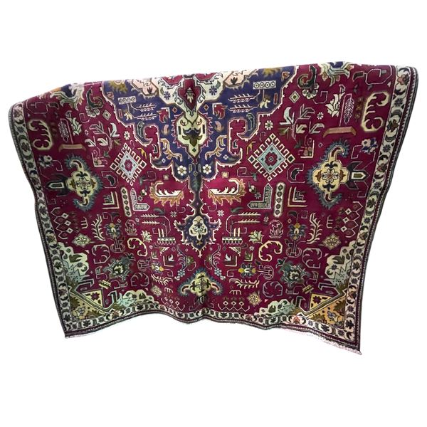100% Authentic Hand Knotted Wool Persian Rug (10.8x7.2)