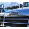 Image 8 : BAILIFF SEIZED:2017 FREIGHTLINER CASCADIA DD15 TRA
