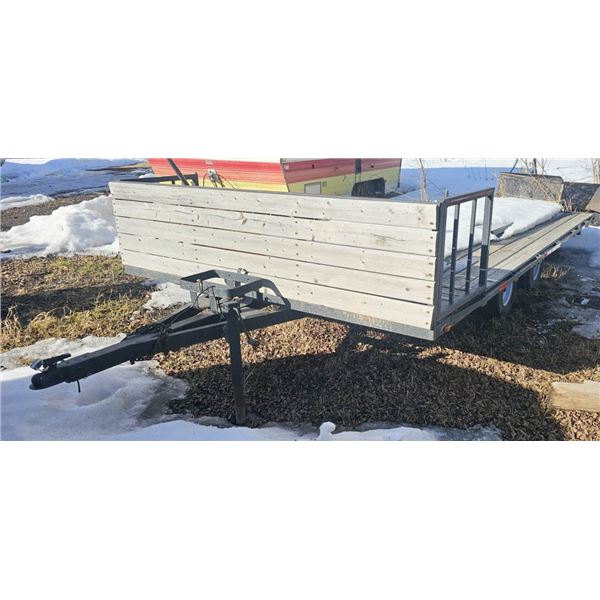 14FT FLAT DECK TRAILER W/ RAMPS & 4 SPARE TIRES