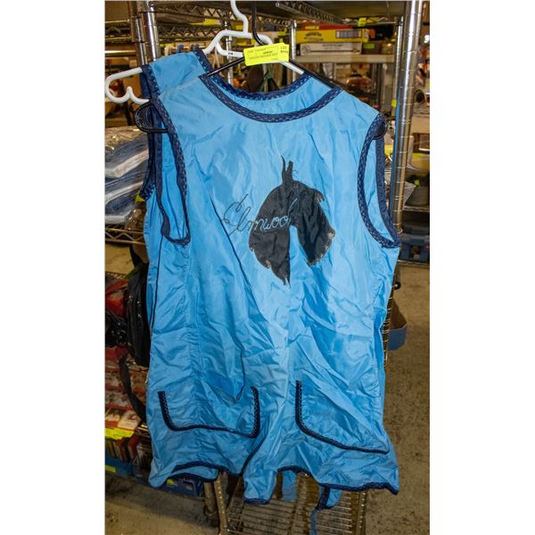 VINTAGE GROOMER APRONS
