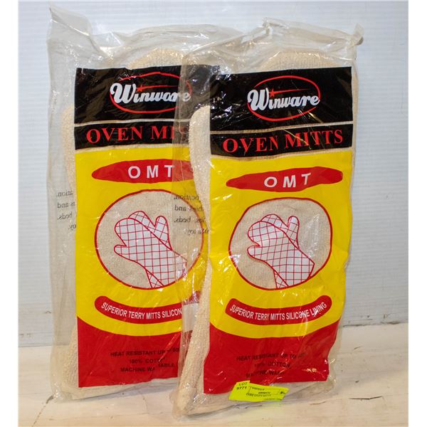 WIN WARE OVEN MITTS