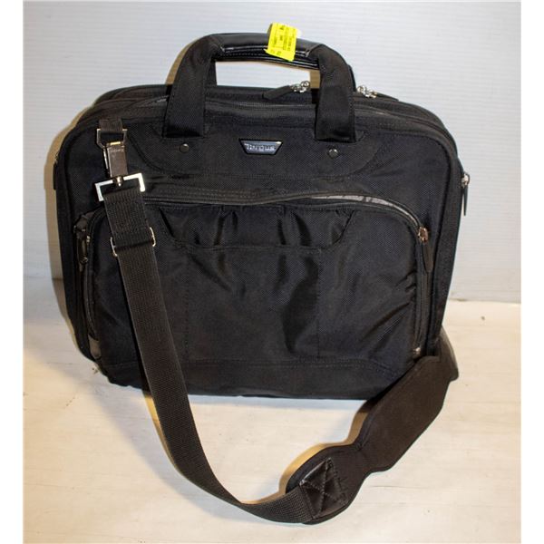 TARGUS CORPORATE TRAVELER LAPTOP BRIEFCASE TSA