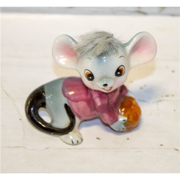 VINTAGE PORCELAIN MOUSE WITH HAIR 3.5"
