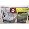Image 1 : NEW PEDESTAL SINK WHITE