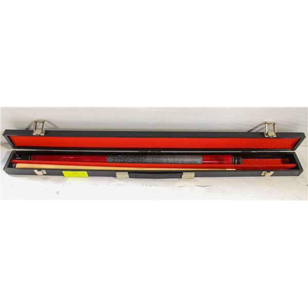 ARENELINE POOL CUE SET IN CASE