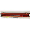 Image 1 : ARENELINE POOL CUE SET IN CASE