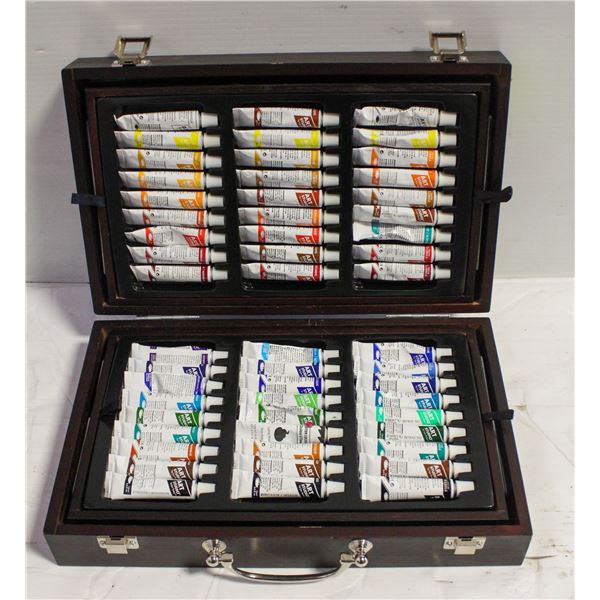 112 PIECE ART KIT