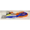 Image 1 : 4 MEDIUM DOG LEASHES