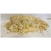 Image 1 : VINTAGE LONG TASSLED TABLE CLOTH