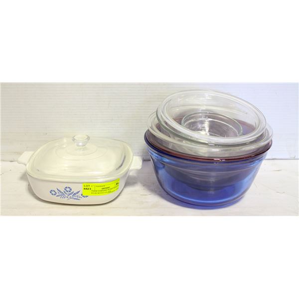 VINTAGE CORNING WARE BAKING DISH/LID WITH 6 GLASS