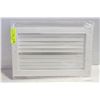 Image 1 : WHITE SOFFIT VENT COVER WHITE AIR