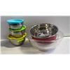 Image 1 : STAINLESS MIXING BOWLS WITH LIDS AND OTHER BOWLS