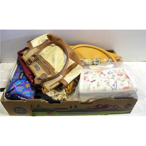 TRAY OF ASSORTED PURSES & BAGS