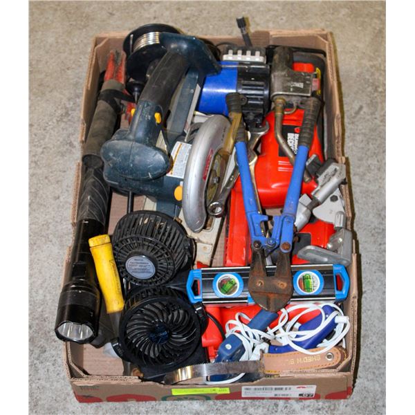 TRAY OF ASSORTED SHOP TOOLS