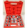 Image 2 : MAC TOOLS 18PC DISC BRAKE CALIPER SET DBC18C