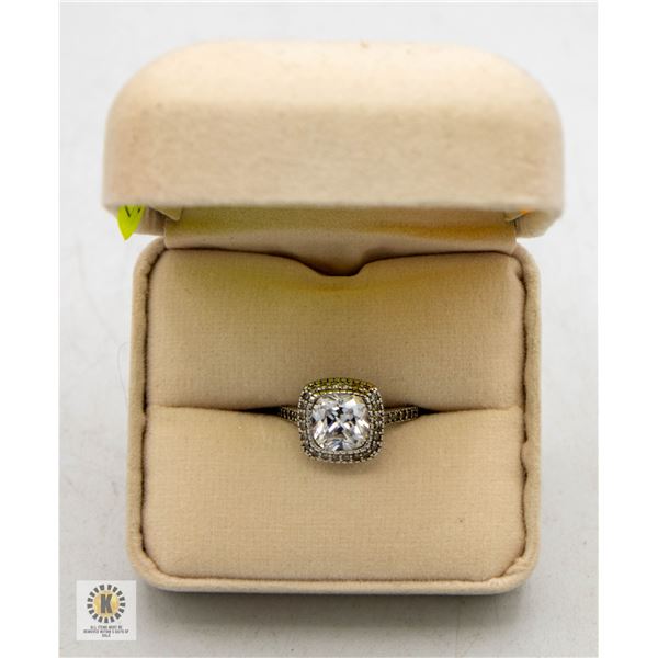MOISSANITE STONE W/24 ROUND CUT CZs STAMPED 925