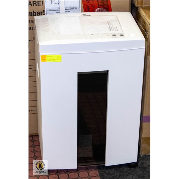NEW WITH BOX WOLVERINE CROSS CUT PAPER SHREDDER