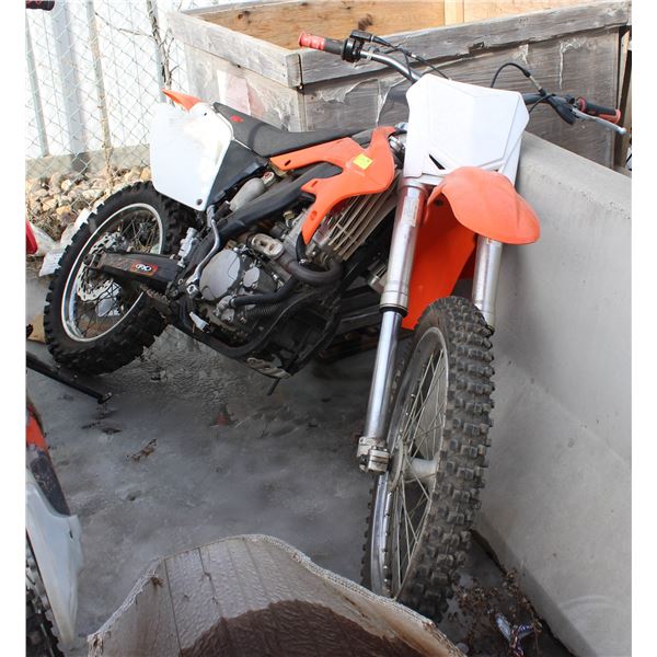 DIRT BIKE PARTS BIKE NO KEYS