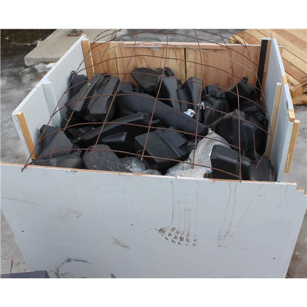 PALLET OF PARTS INCLUDES GAS TANKS