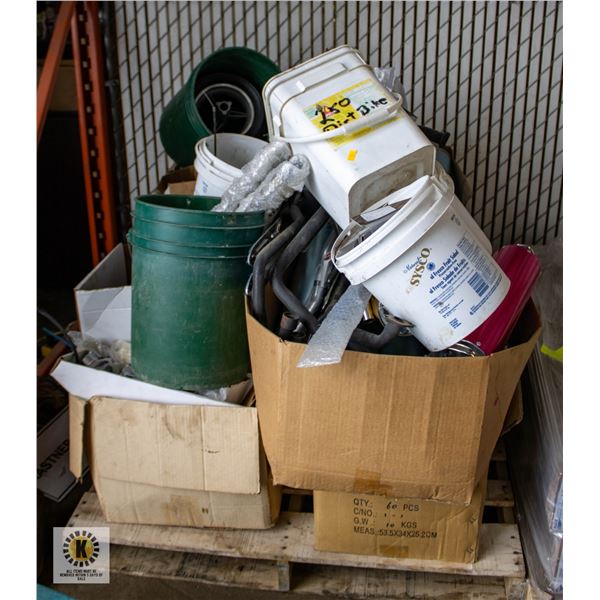 PALLET OF DIRT BIKE / QUAD PARTS AND ACCESSORIES