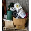 Image 1 : PALLET OF DIRT BIKE / QUAD PARTS AND ACCESSORIES