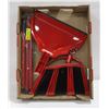 Image 1 : NEW VILEDA 3 PIECE KITCHEN BROOM WITH DUSTPAN