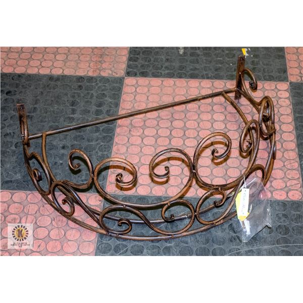 NEW 24.75 X 16.75 X 11" OCTOROSE METAL WALL TEES