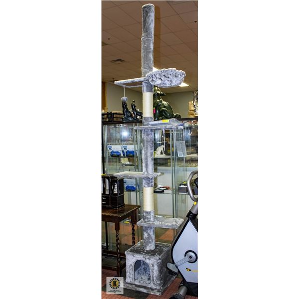 NEWLY BUILT FLOOR-CEILING TALL CAT CLIMBING TREE