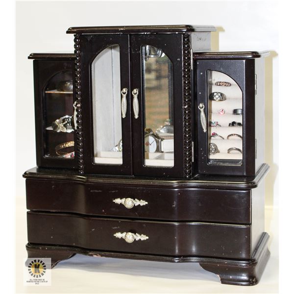 DARK BROWN WOOD JEWELLERY BOX WITH RING