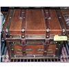 Image 1 : WOOD BOX W DUAL SNAP STRAPS & SIDE METAL HANDLES