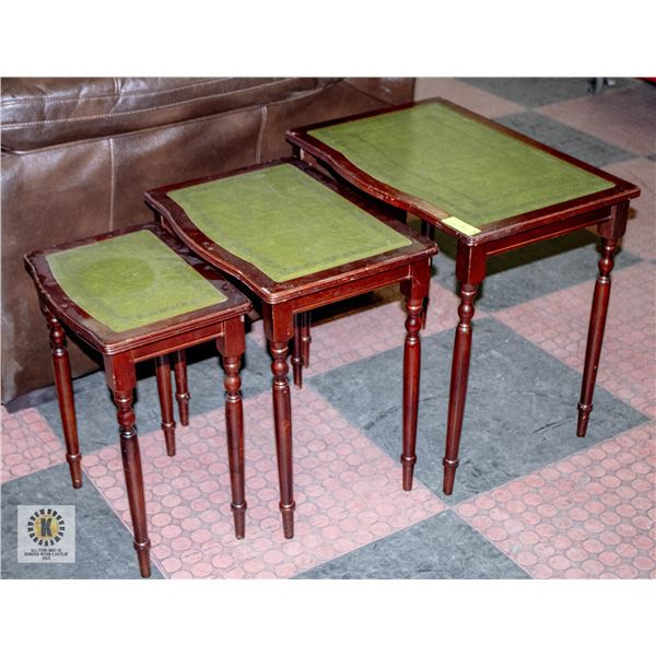VINTAGE SOLID WOOD 3PC NESTING TABLE SET