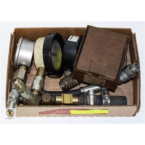 SMALL BOX OF ASSORTED GUAGES & HOSES